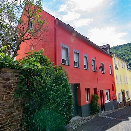 Apartment Mit Kleinem Innenhof Im Erdgeschoss Fuer Bis Zu 4 Personen Klotten Extérieur photo