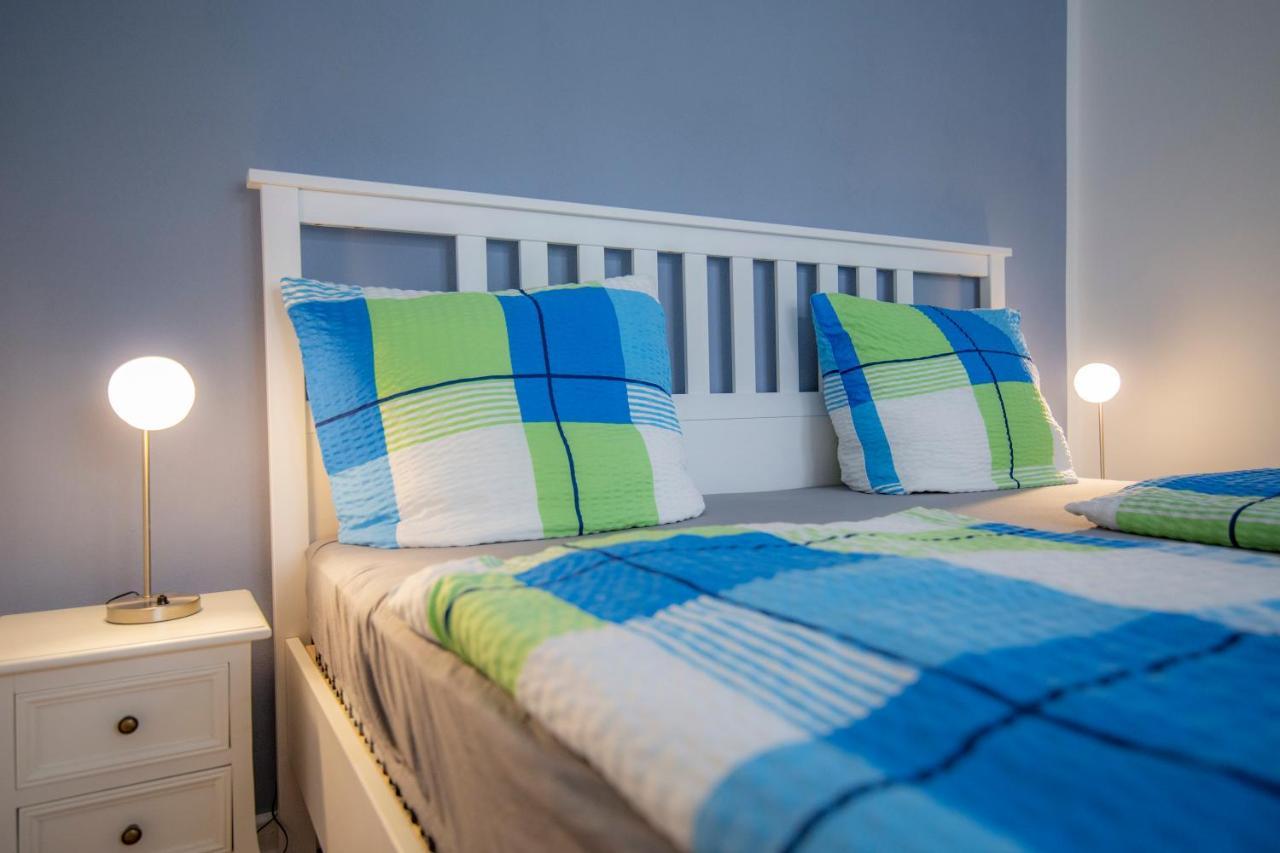 Apartment Mit Kleinem Innenhof Im Erdgeschoss Fuer Bis Zu 4 Personen Klotten Extérieur photo